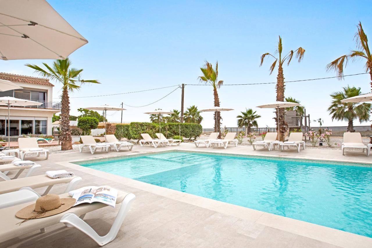 Malgrat De Mar Beachfront Village Esterno foto
